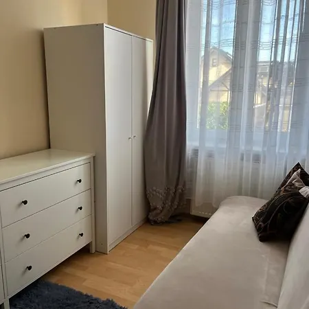 Przy Sprzymierzencow 8,